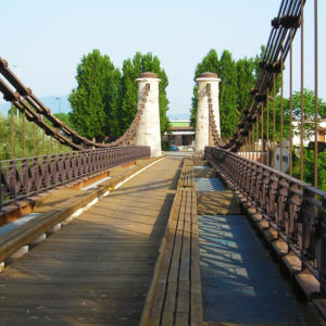 Vivi Minturno Scauri - Ponte Borbonico | viviminturnoscauri.it