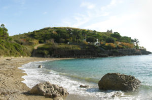 Vivi Minturno Scauri - Spiaggia dei Sassolini | viviminturnoscauri.it